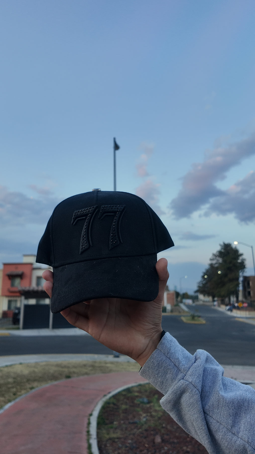 BARBAS HATS 77