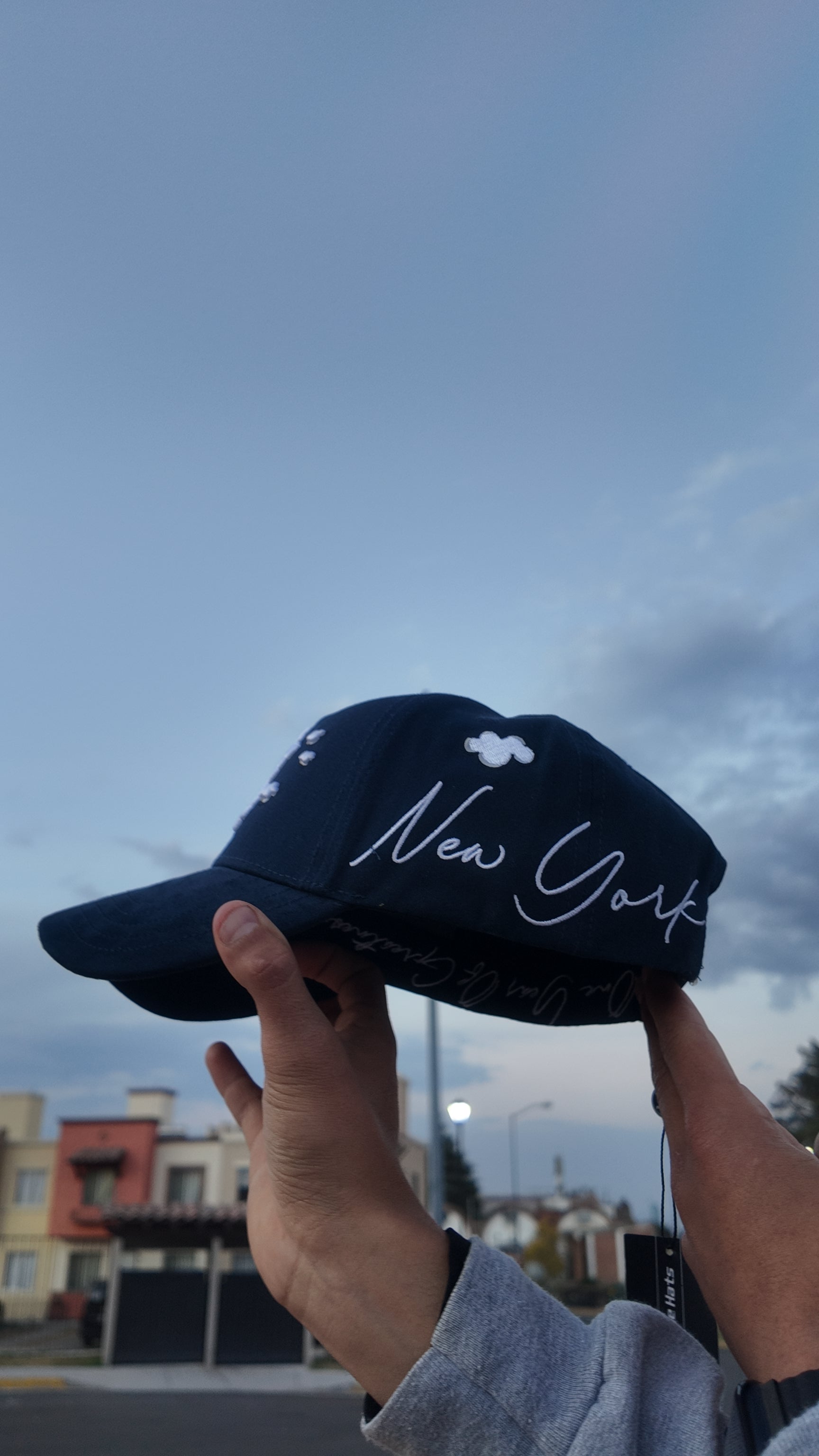 31 HATS "ANNIVERSARY BLUE"