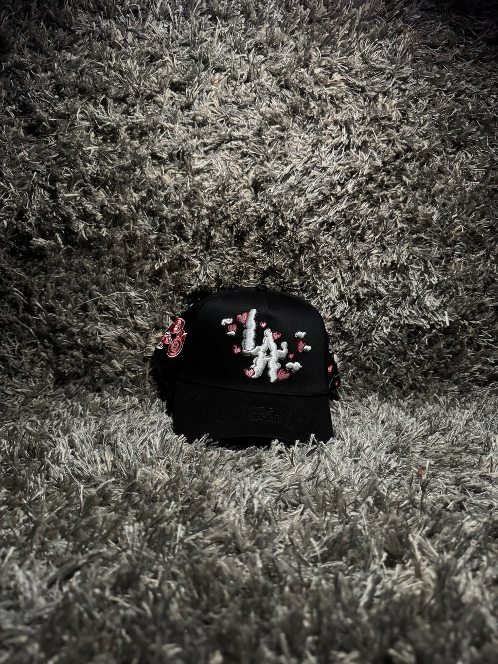 31 HATS "CLOUDS IN LOVE"