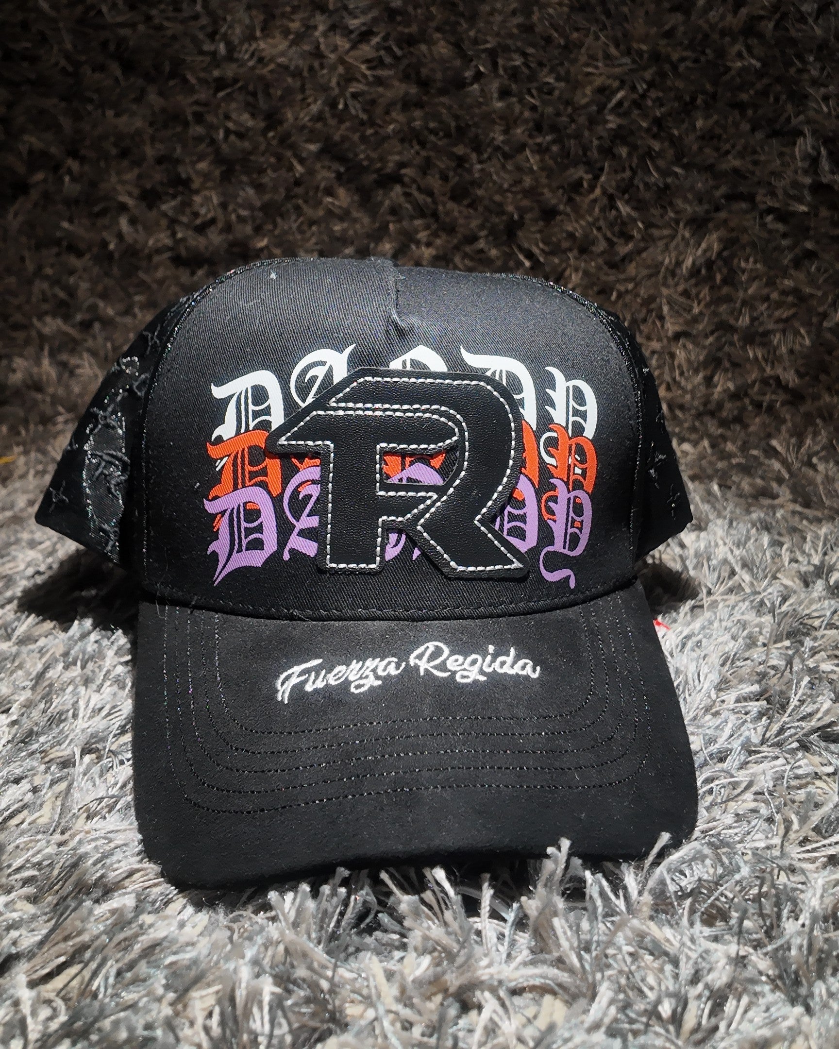DANDY HATS X FUERZA REGIDA “R”